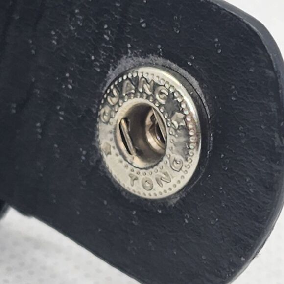 Guang Tong Black Flower & Rhinestone Bracelet - Picture 5 of 5